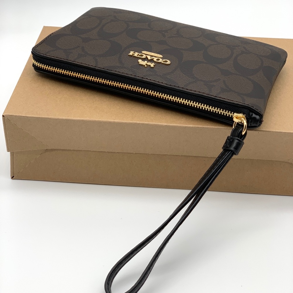 Coach Large Corner Zip Wristlet Signature Canvas - Picture 3 of 9